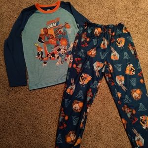 Boys size 10/12 pajama set